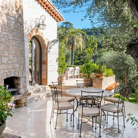 Ref 2154 - Provencale To Rent Cannes