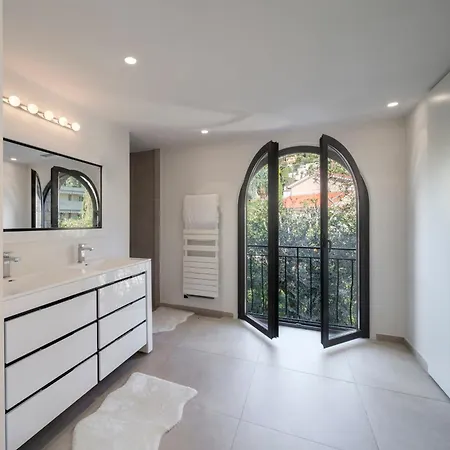 Ref 2154 - Provencale To Rent * カンヌ