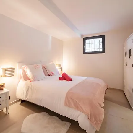 Ref 2154 - Provencale To Rent *